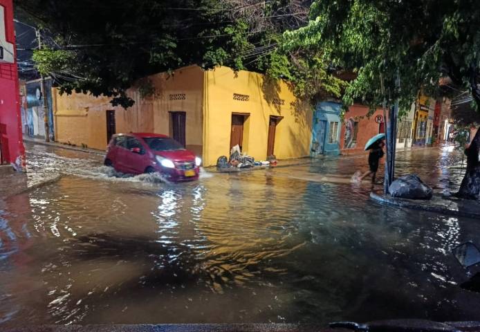 Santa Marta registra nuevamente lluvias tras paso de la tormenta Erin