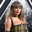 Taylor Swift Making Sourdough Bread, “Granny” Hobbies