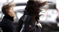Fuerte viento en la región: rige un alerta amarillo para Bahía y la zona