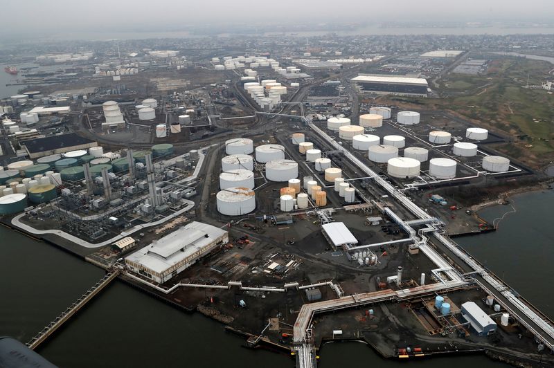 Phillips 66's Bayway refinery's gasoline unit at reduced rates after fire