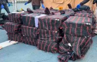 Ecuador y EEUU dieron duro golpe al narcotráfico en altamar al incautar 10,3 toneladas de droga (VIDEO)