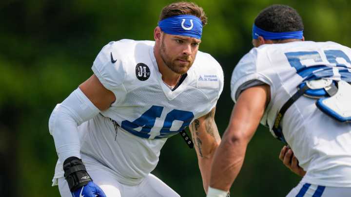Which linebacker will start next to Zaire Franklin for the Colts?