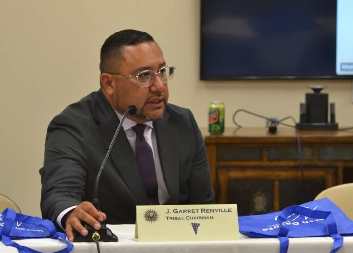 Sisseton-Wahpeton Oyate tribe hosts North Dakota officials