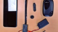 Cinco personas pilladas en Badajoz usando dispositivos electrónicos para copiar en el examen de conducir