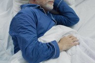 Study: Self-guided, online treatment helps older adults combat insomnia