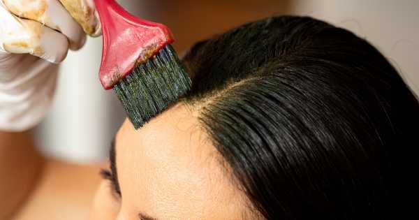 Adiós canas para siempre: el tratamiento casero y natural con colágeno que las tapa en el día y deja el cabello fuerte y brillante