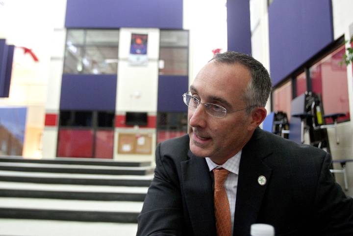 York County Schools Superintendent Victor Shandor announces he’s stepping down