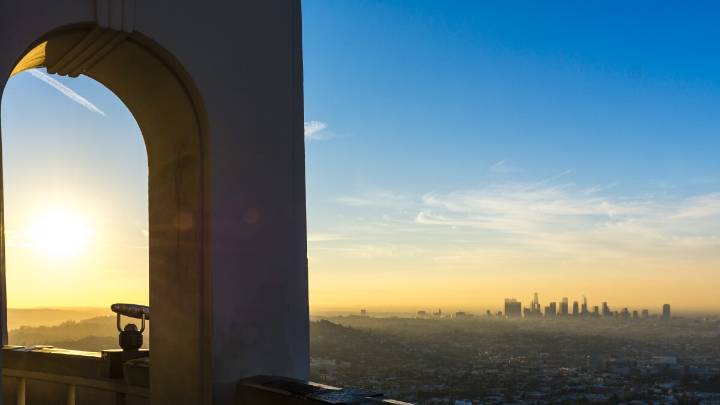 Skies clear as warm weather moves back in