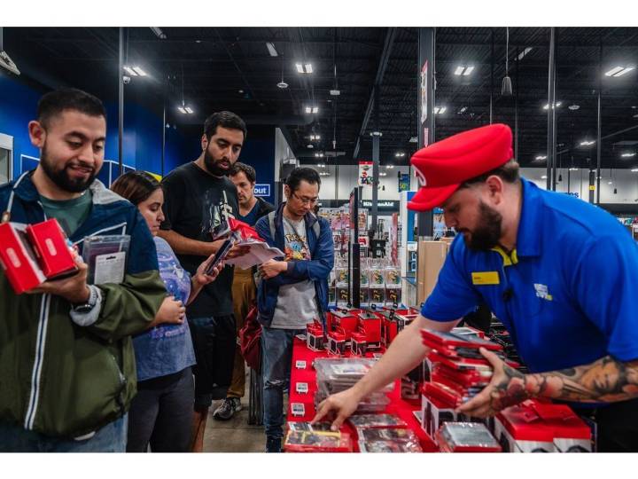 Best Buy’s outlook clouded by tariffs as sales bounce back