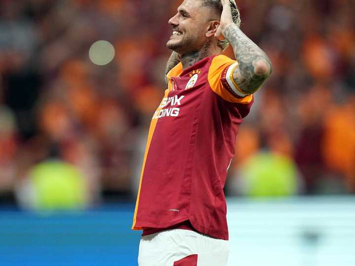 Mauro Icardi volvió a jugar en Turquía, marcó un gol y la China Suárez lo celebró en las redes