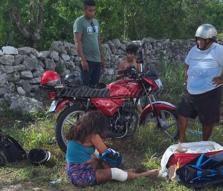 Choque y fuga en la carretera Yobaín–Chabihau: familia acaba en el hospital