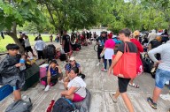 Rechaza caravana migrante oferta de INM para seguir trámites en Tapachula