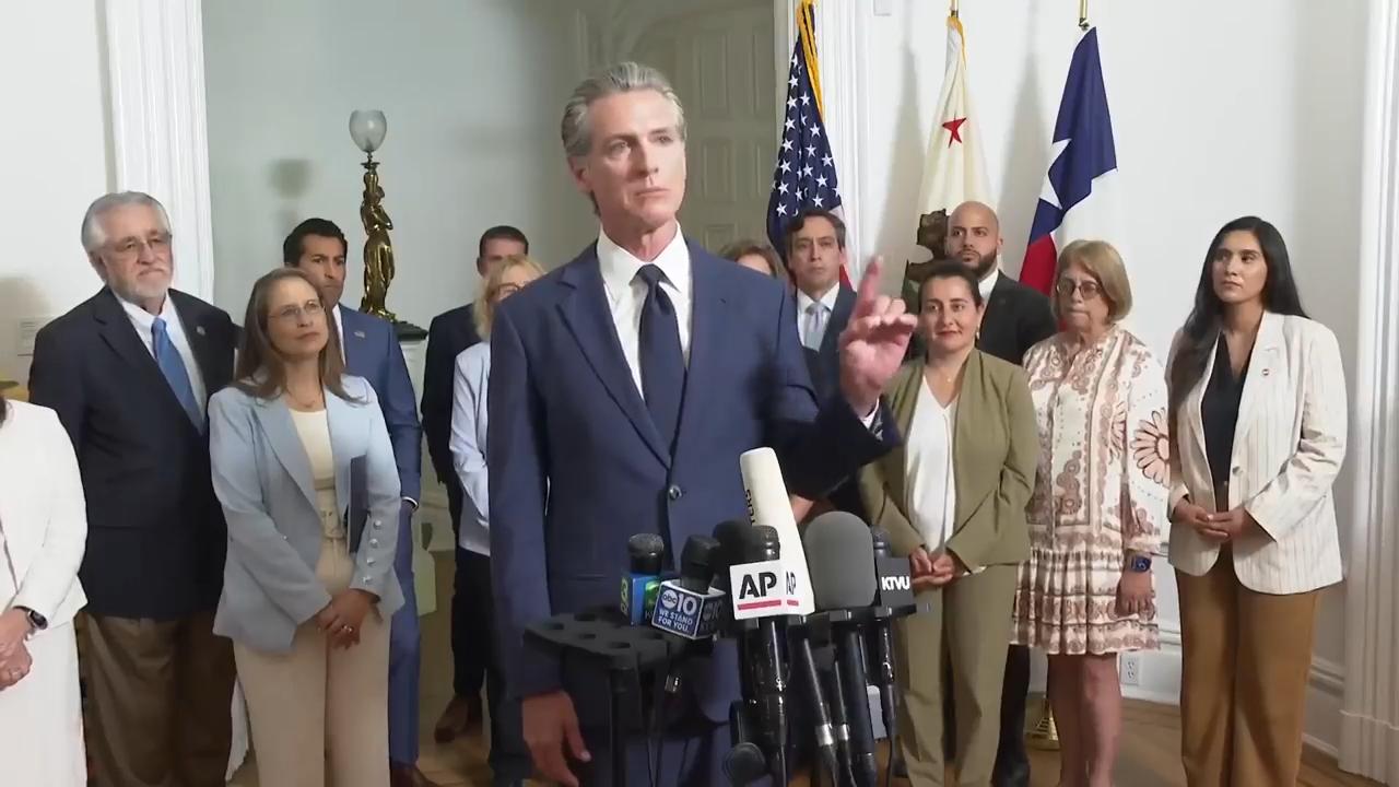 Texas lawmakers breaking quorum backed by fellow Democrats in California