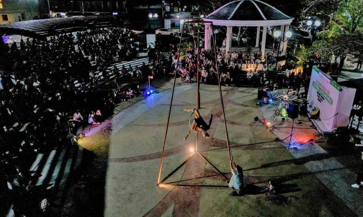 Exitosa noche de circo, vivió Puerto Morelos