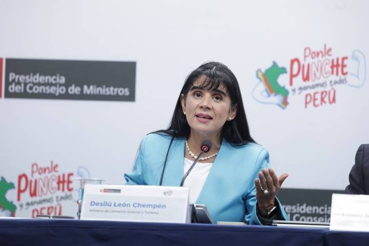 Autorizan viaje de la Ministra de Comercio Exterior y Turismo a España