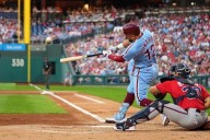 Phillies slugger Kyle Schwarber homers in 3 of his first 4 at