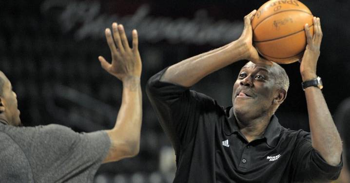 UNC legend Bob McAdoo coming home to Greensboro for renaming of court