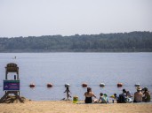 Beaches busy on day one of heat wave with new testing rules in place