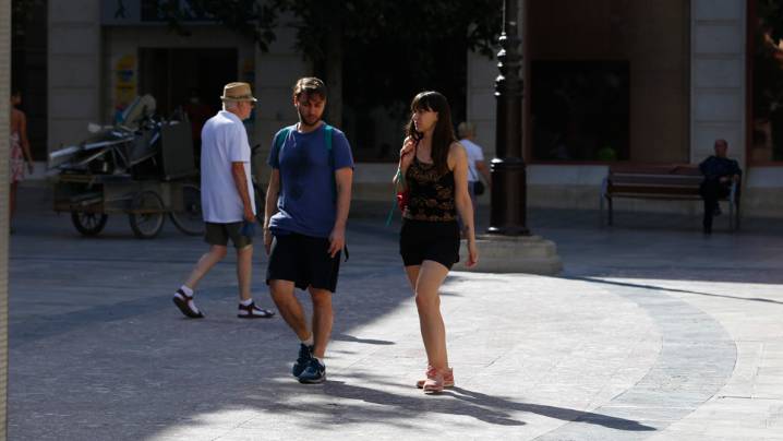 Granada despide agosto con pocos cambios