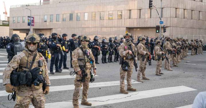 D.C. National Guard Units to Begin Carrying Weapons