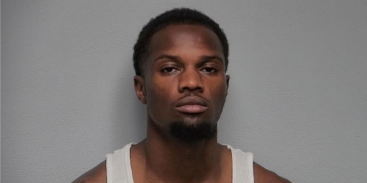 Man facing charges after McCracken Co. deputies find stolen gun, marijuana during traffic stop