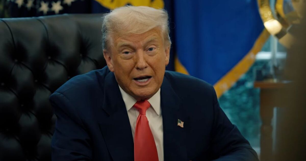 Trump anuncia orden ejecutiva para eliminar voto por correo y máquinas de votación rumbo a elecciones 2026