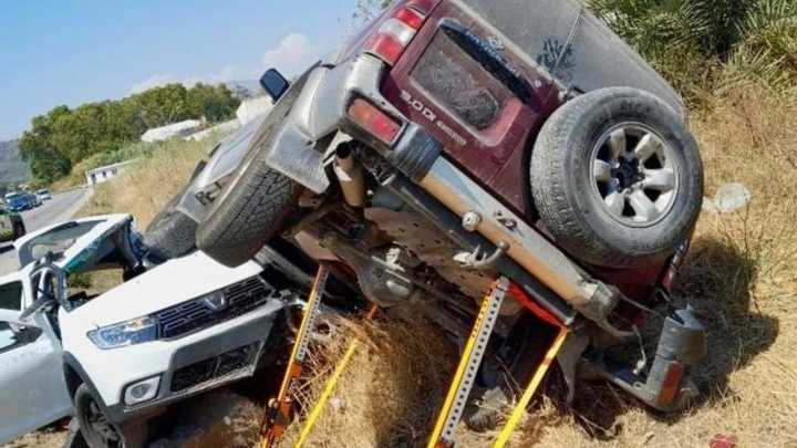 Una mujer herida tras una colisión entre dos vehículos en Vélez