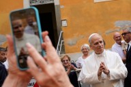 Pope Leo urges peace deal in Ukraine war ahead of Trump