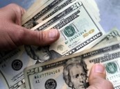 Peso mexicano se deprecia 0.42% ante fortaleza del dólar