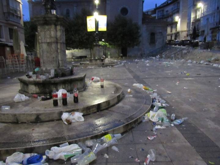 La Policía de Santander interpone 74 denuncias por botellón