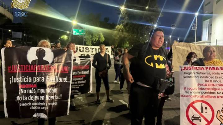 Bloqueo en Indios Verdes colapsa Insurgentes Norte: piden justicia por un niño atropellado