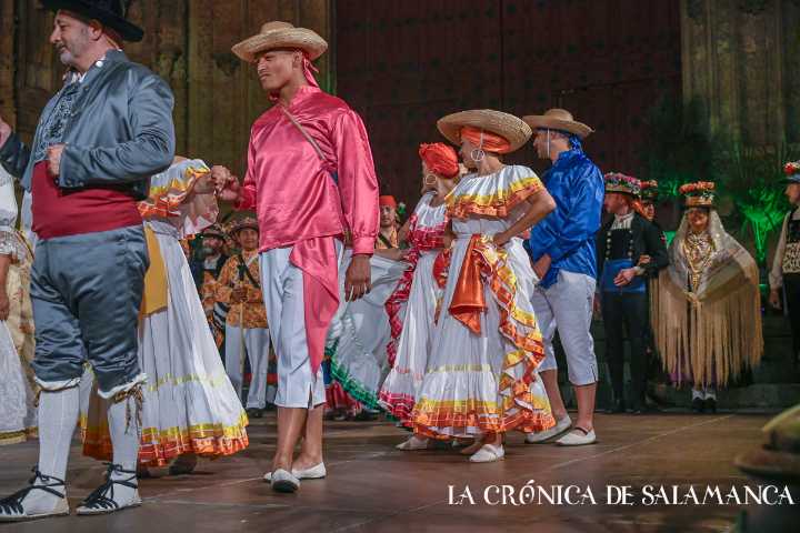 Salamanca, escenario de los bailes del mundo