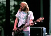 Former Maroon 5 bassist's wife wants divorce after 3