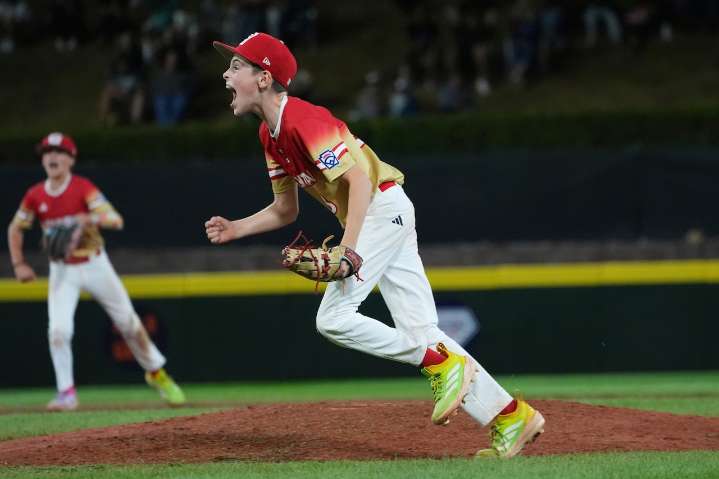 Little League World Series down to 4 teams; U.S., international title games on Saturday