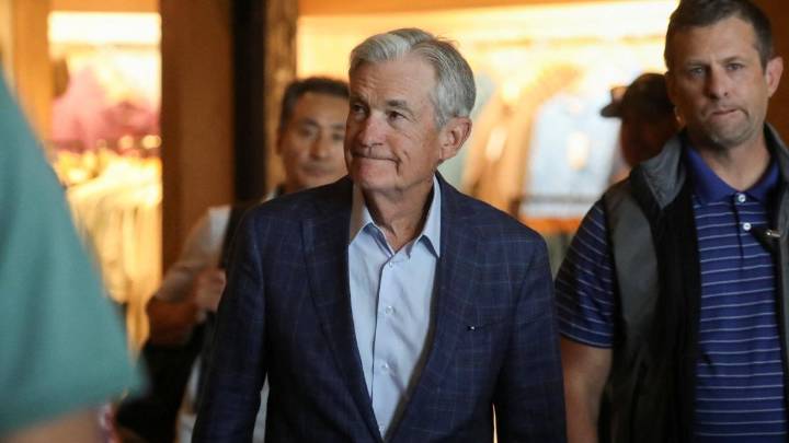 Powell abre la puerta a que la Fed recorte los tipos de interés por “el cambio de los riesgos”