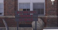 Bats prompt delay in start of classes at Hamilton Middle School