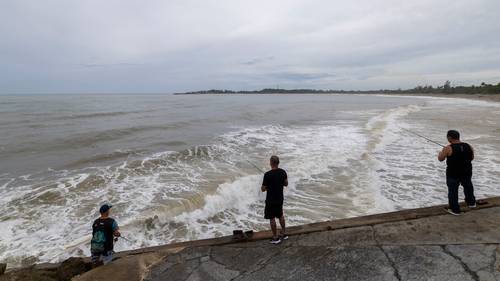 Hurricane Erin forces evacuations on North Carolina's Outer Banks