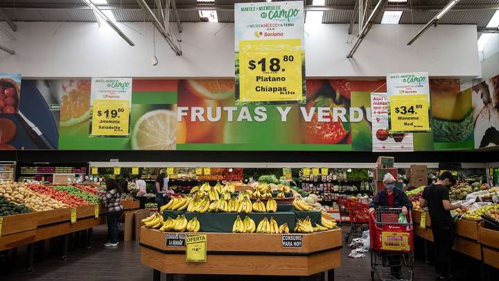 Inflación interanual en México baja a 3.49% en la primera quincena de agosto