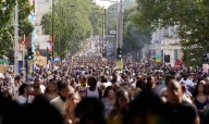 Incautan armas y detienen a 100 personas previo al carnaval de Notting Hill en Londres