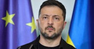 Ahead of Trump meeting, Zelenskyy says he won't give territory to Russia