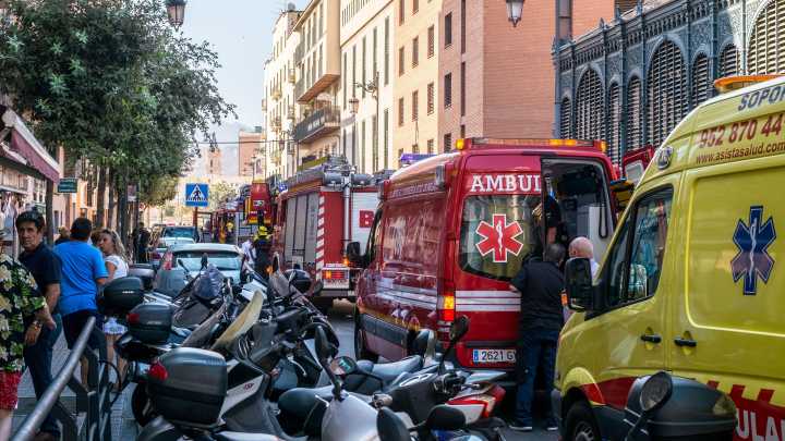 Muere un hombre de 77 años en el incendio de un piso en Málaga capital