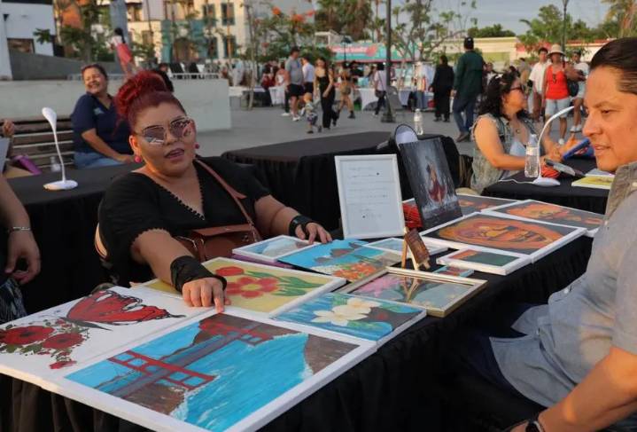 El arte como camino de independencia para artistas con discapacidad en Los Cabos
