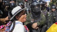 El pan que se encoge: símbolo de la crisis económica que marca las elecciones en Bolivia