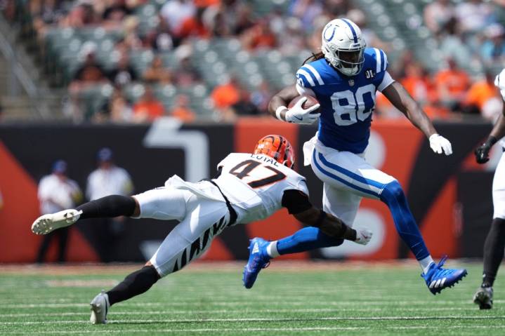 TE Jelani Woods, LB Cam Jones among players claimed by Jets