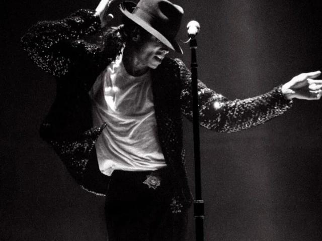 Michael Jackson's sock sells at French auction