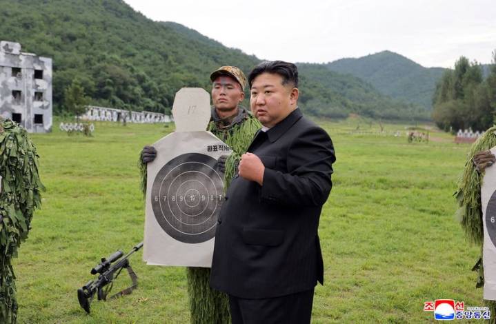 China says Putin, Kim Jong Un to attend military parade