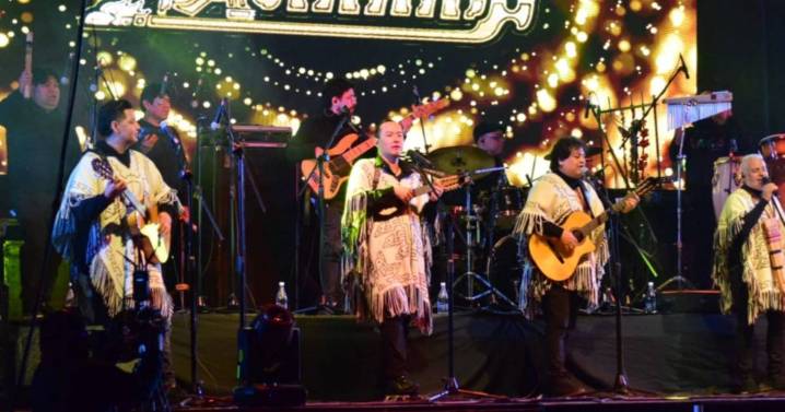 Los Kjarkas colmaron el microestadio de Palpalá en la despedida de su fundador