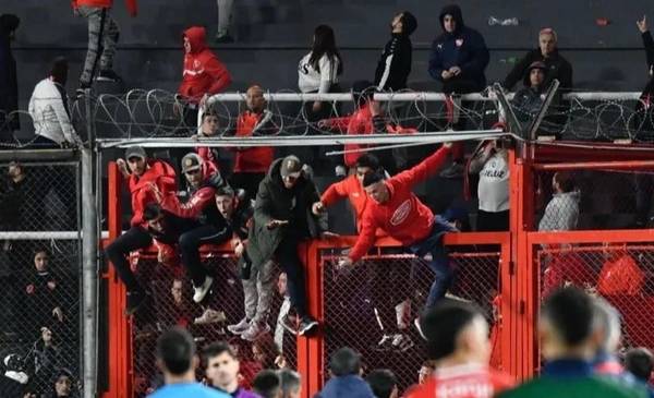 Oficial: durísima sanción de Conmebol a Independiente y U. de Chile