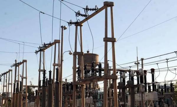 La demanda eléctrica cayó en julio: bajó el consumo residencial e industrial
