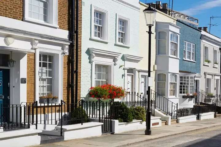 Brits could be missing out on cheaper home insurance deals